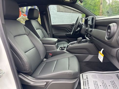 New 2026 Chevrolet Colorado Trail Boss AWD/4WD image 5