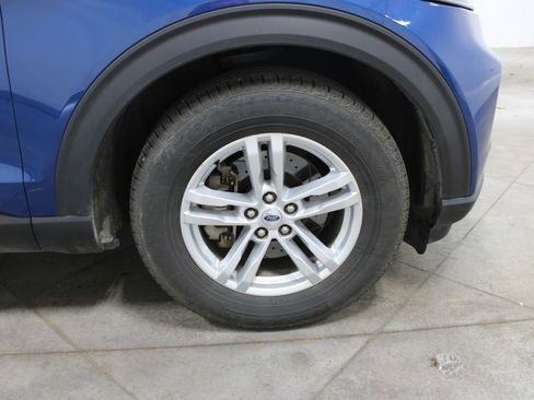 Used 2021 Ford Explorer XLT w/ Equipment Group 202A RWD image 41