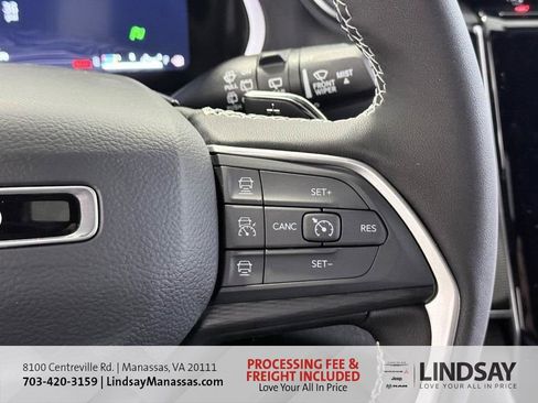 New 2025 Jeep Grand Cherokee Altitude image 29