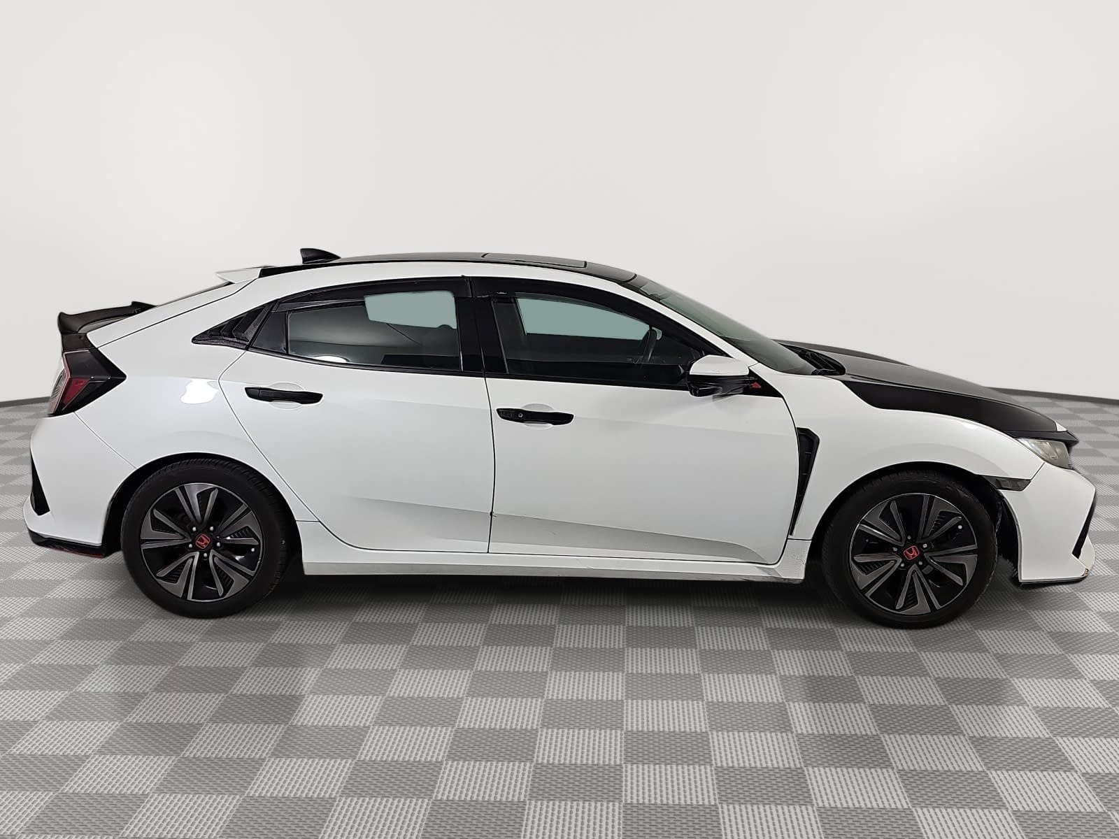 Used 2017 Honda Civic EX image 9