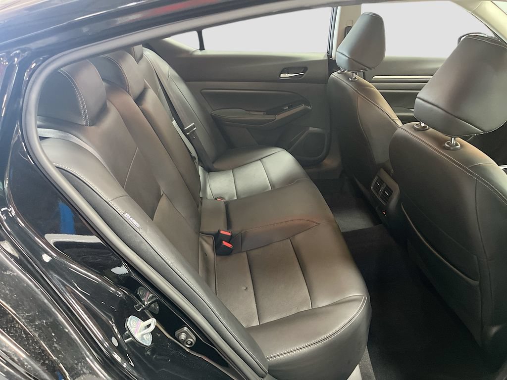 Used 2024 Nissan Altima 2.5 SL AWD/4WD image 29