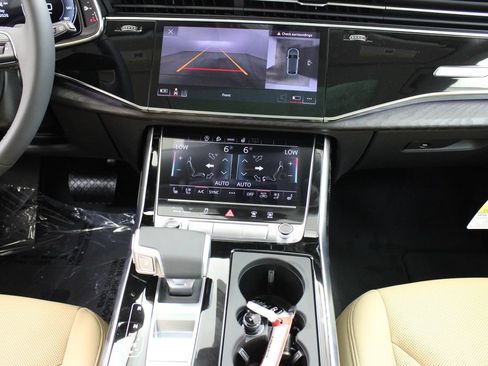 New 2026 Audi Q8 Premium Plus AWD/4WD image 23