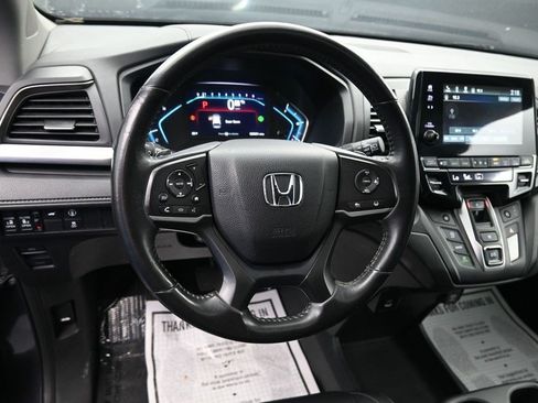 Used 2023 Honda Odyssey EX-L image 10