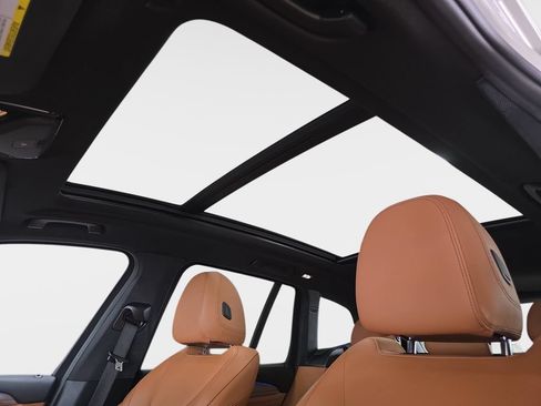 Used 2019 BMW X3 sDrive30i w/ Premium Package RWD image 29