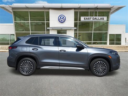 New 2025 Volkswagen Tiguan S image 2