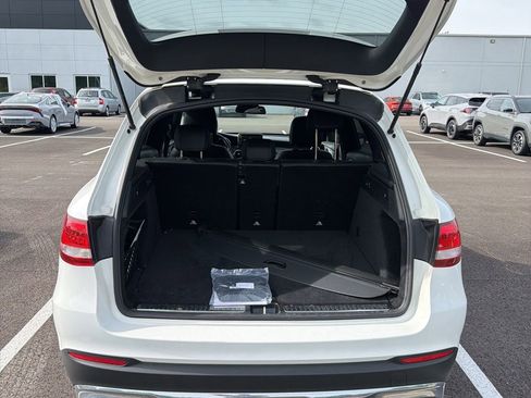 Used 2019 Mercedes-Benz GLC 300 4MATIC image 19