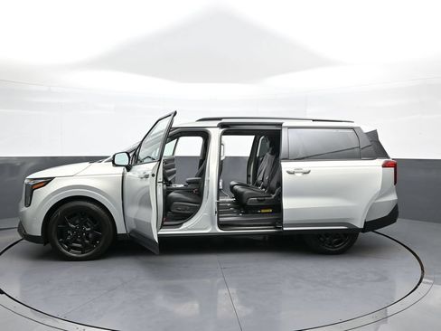 New 2026 Kia Carnival SX w/ SX Dark Edition Package FWD image 47