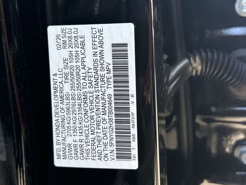 New 2026 Honda Pilot Sport image 2