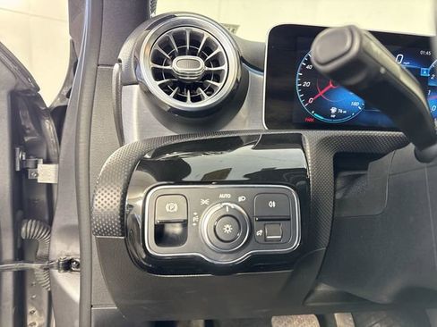 Used 2019 Mercedes-Benz A 220 image 14