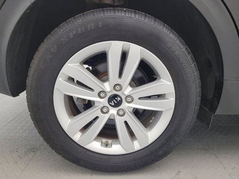 Used 2018 Kia Sportage LX w/ LX Technology Package FWD image 31