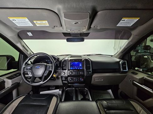 Used 2019 Ford F150 XLT w/ Equipment Group 302A Luxury AWD/4WD image 12