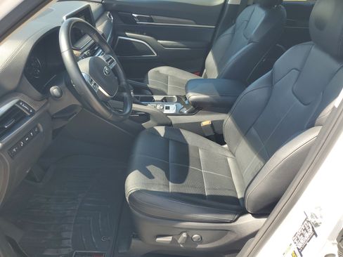 Used 2021 Kia Telluride EX w/ EX Premium Package image 12