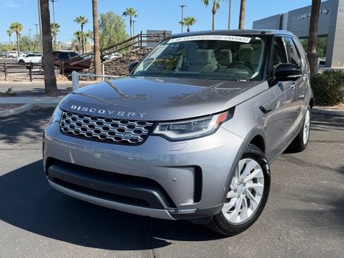 Used 2025 Land Rover Discovery S AWD/4WD image 2