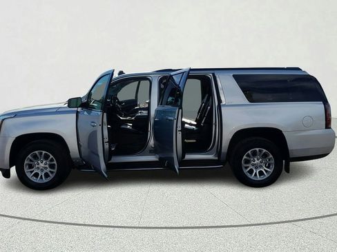 Used 2015 GMC Yukon XL SLT image 11