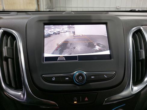 Used 2023 Chevrolet Equinox LT image 23