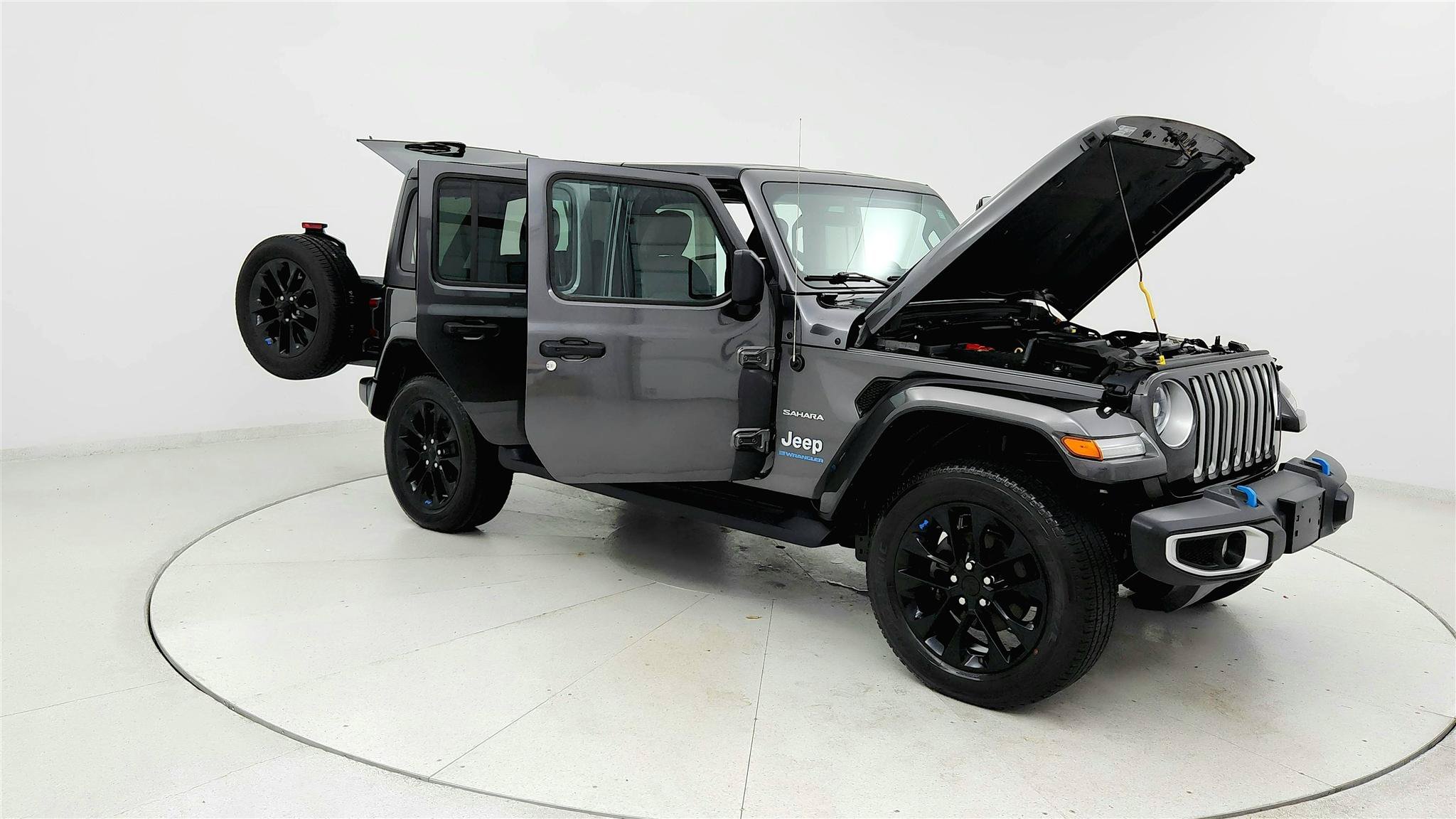 Used 2023 Jeep Wrangler Unlimited Sahara AWD/4WD image 12