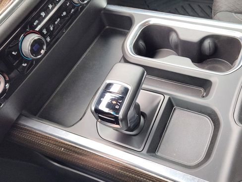 Used 2023 Chevrolet Silverado 1500 LT w/ Z71 Off-Road Package image 15