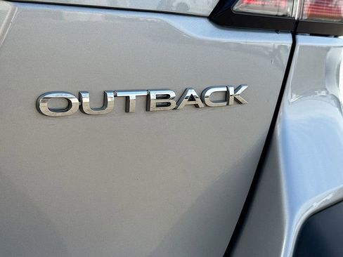 Used 2023 Subaru Outback Premium image 21
