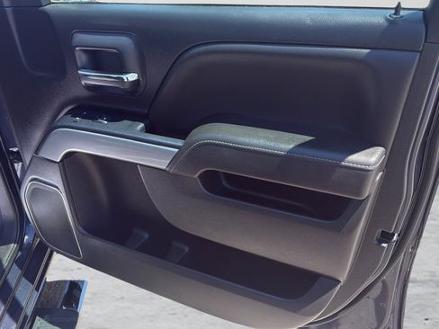 Used 2018 Chevrolet Silverado 1500 LTZ Z71 w/ Centennial Edition AWD/4WD image 44