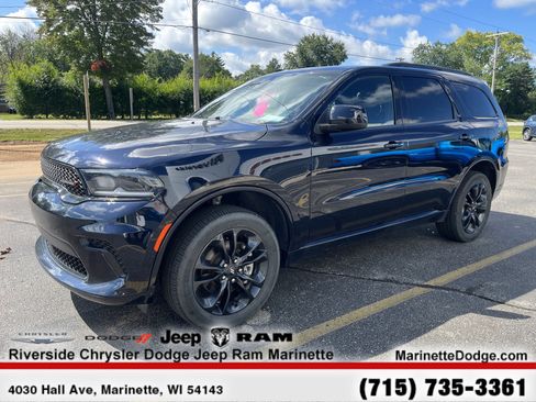 Used 2024 Dodge Durango SXT w/ SXT Blacktop Group image 4