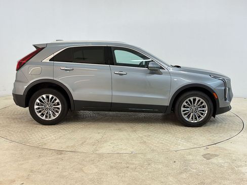Certified 2025 Cadillac XT4 Premium Luxury FWD image 8