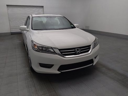 Used 2015 Honda Accord Touring image 14