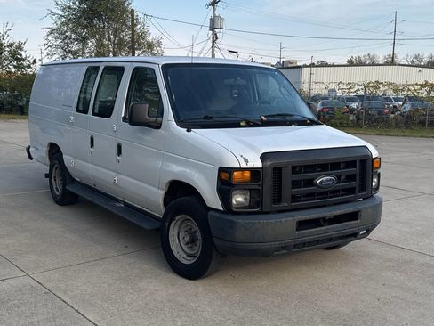 Used 2012 Ford E-250 and Econoline 250 Extended w/ Commercial Cargo Van Pkg image 2