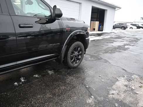 Used 2022 RAM 2500 Limited w/ Night Edition image 32