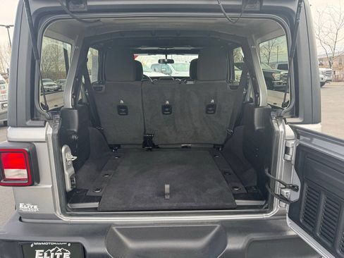 Used 2020 Jeep Wrangler Unlimited Sport S AWD/4WD image 8