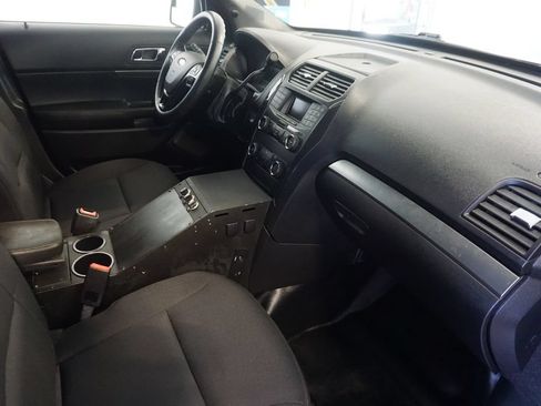 Used 2019 Ford Explorer 4WD Police Interceptor image 23