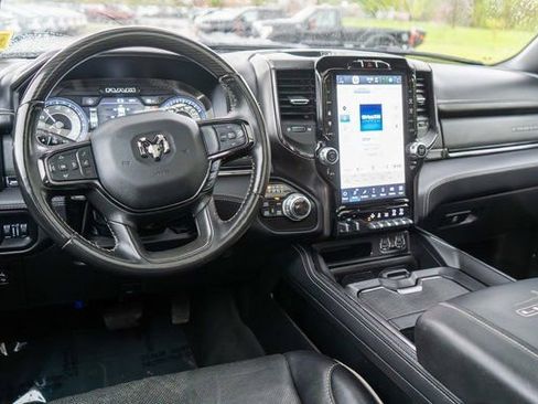Used 2022 RAM 1500 Limited w/ Body Color Bumper Group AWD/4WD image 15