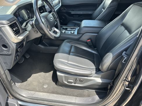 Used 2024 Ford Expedition Max XLT AWD/4WD image 12