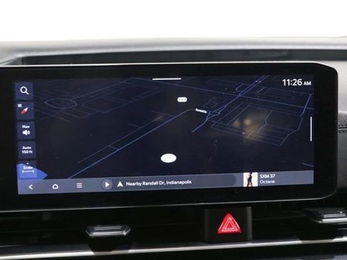 Used 2025 Kia Carnival FWD image 25