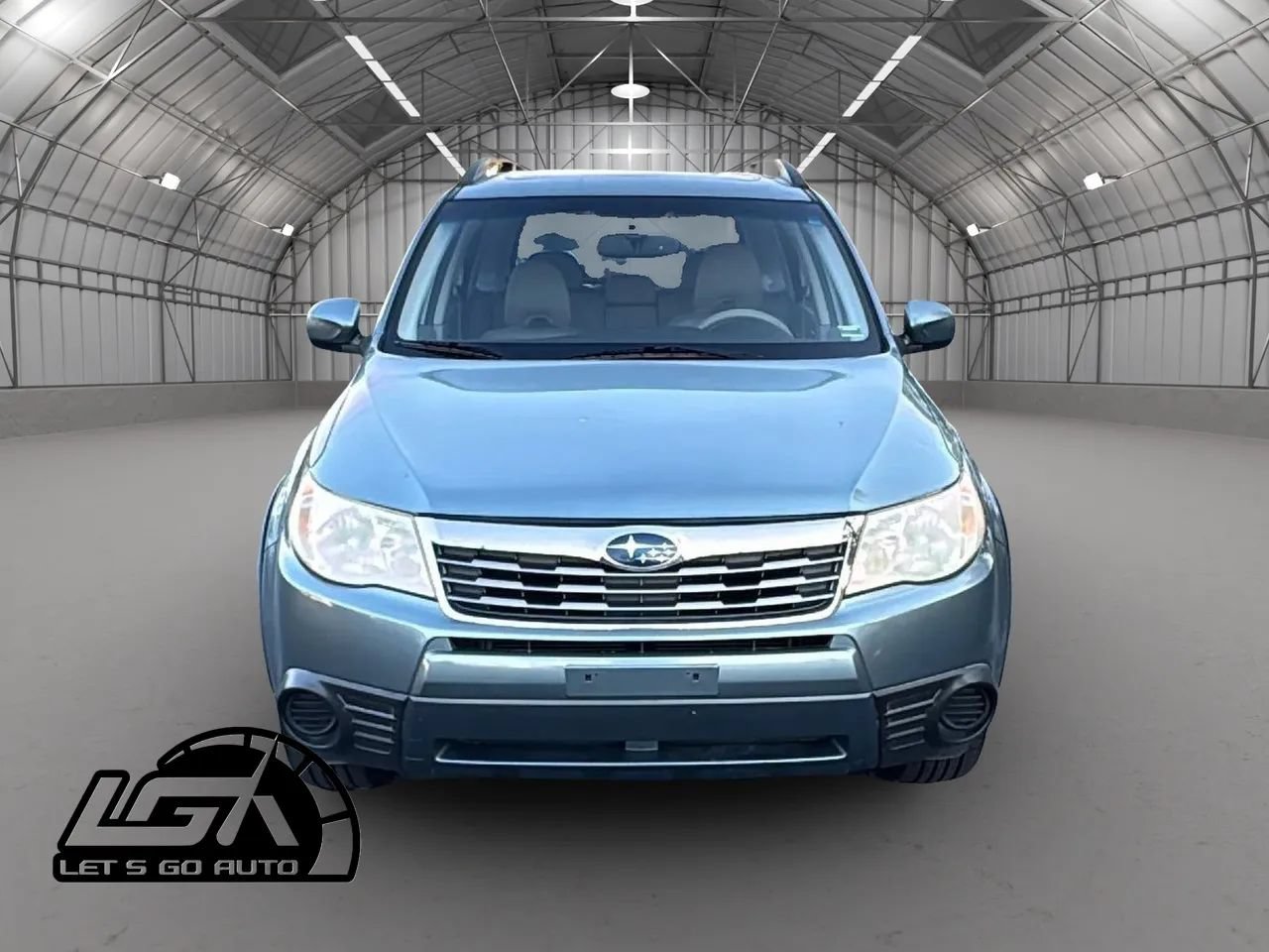 Used 2010 Subaru Forester 2.5X Premium w/ Popular Equipment Group 1A AWD/4WD image 2