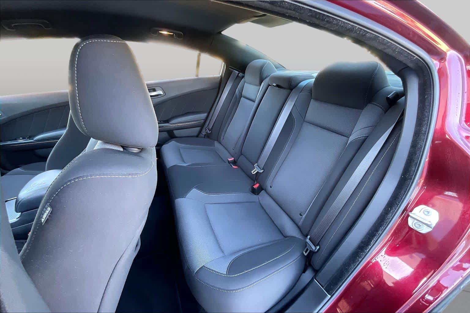 Used 2022 Dodge Charger SXT w/ Blacktop Package RWD image 20