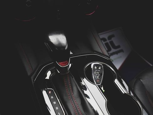 Used 2019 Chevrolet Blazer RS image 15