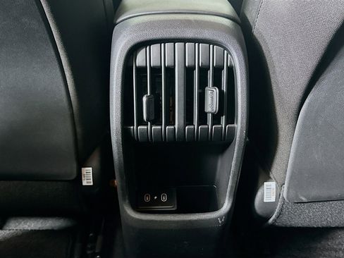 Used 2024 Hyundai Kona SEL FWD image 28