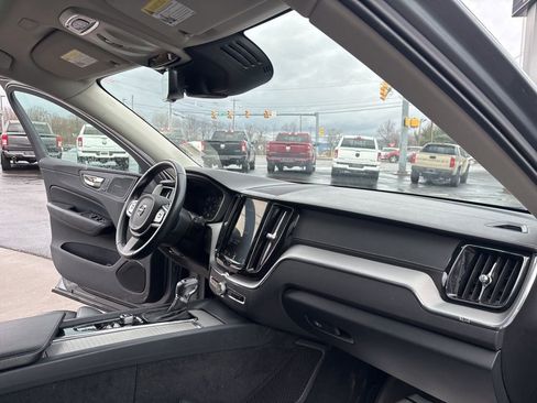 Used 2019 Volvo XC60 T6 Inscription image 34