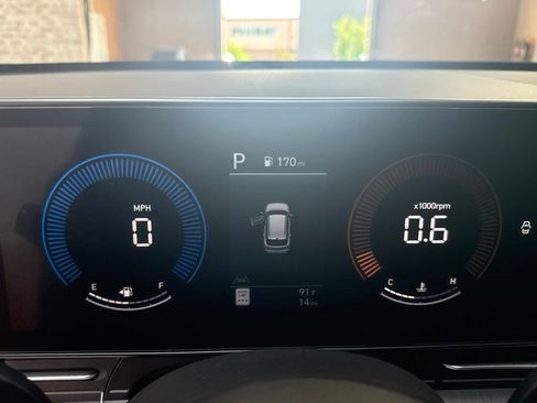 New 2027 Hyundai Kona SE FWD image 25
