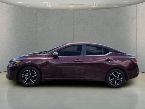 Used 2025 Nissan Sentra SV w/ All-Weather Package FWD image 2