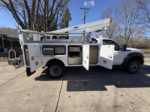 Used 2012 Ford F450 XL w/ Snow Plow Prep Pkg image 11
