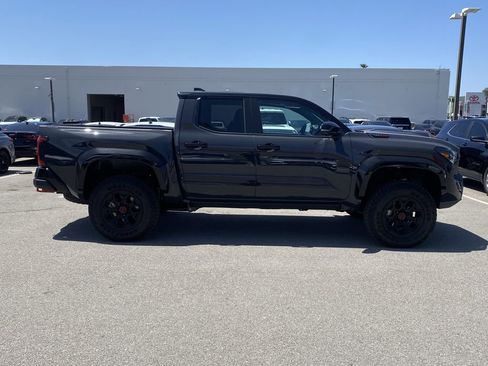 Certified 2026 Toyota Tacoma TRD Pro AWD/4WD image 2