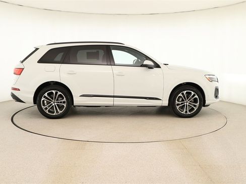 New 2026 Audi Q7 2.0T Premium image 8