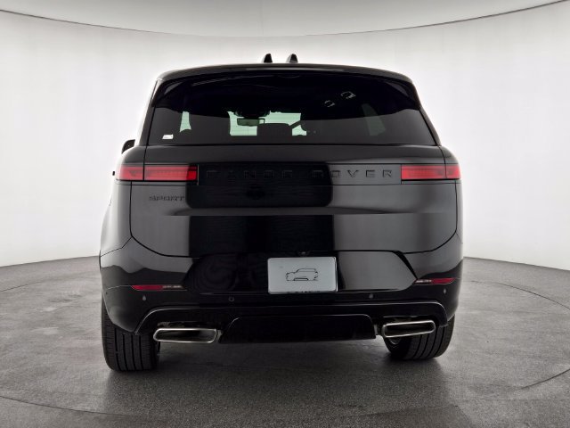 New 2026 Land Rover Range Rover Sport Dynamic SE AWD/4WD image 7