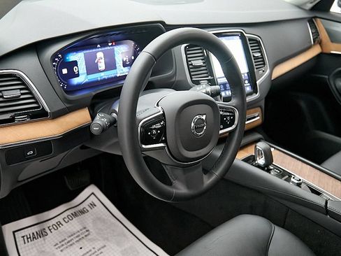 Certified 2024 Volvo XC90 B6 Plus w/ Protection Package Premier AWD/4WD image 15