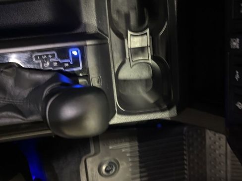 Used 2023 Toyota Tacoma TRD Off-Road w/ Technology Package image 19