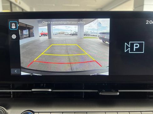 Used 2025 Hyundai Kona SEL AWD/4WD image 60