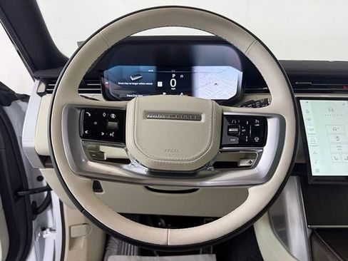 New 2026 Land Rover Range Rover SE image 40