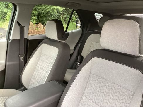 Used 2024 Chevrolet Equinox LT FWD image 6