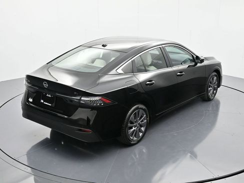 New 2026 Nissan Sentra SL w/ Floor Mat Package image 32